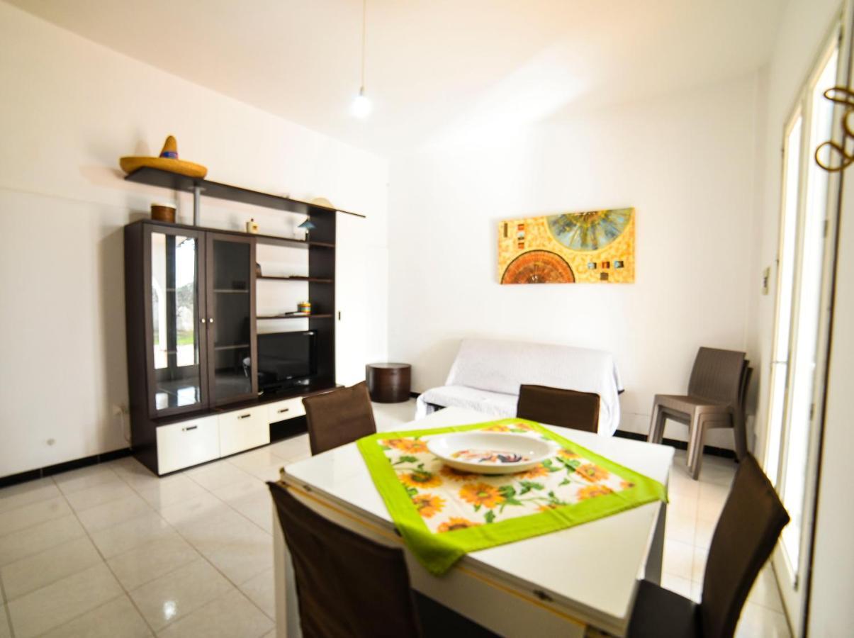 Vivi Salento - Villa A Torre Lapillo Bagian luar foto